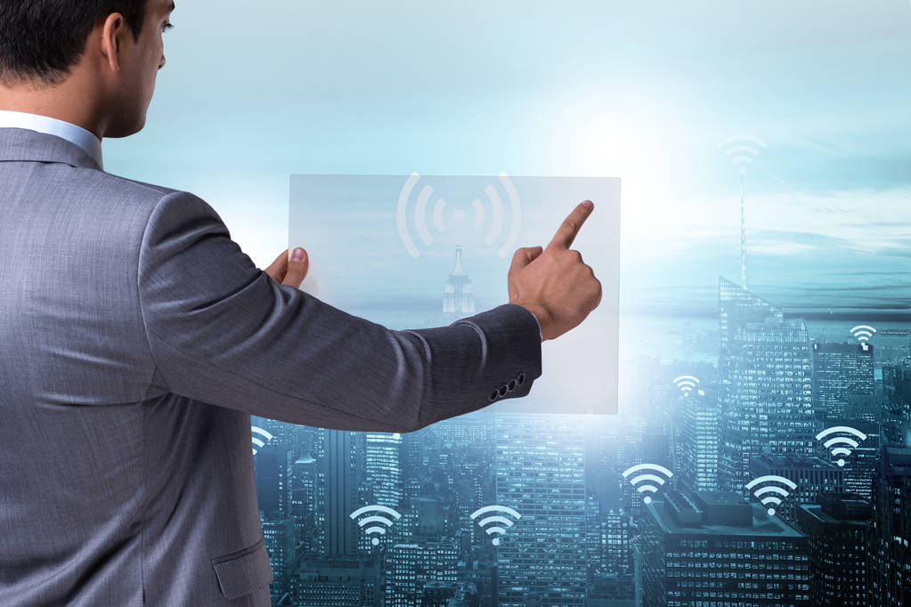 什么是計算機網(wǎng)絡集線器？